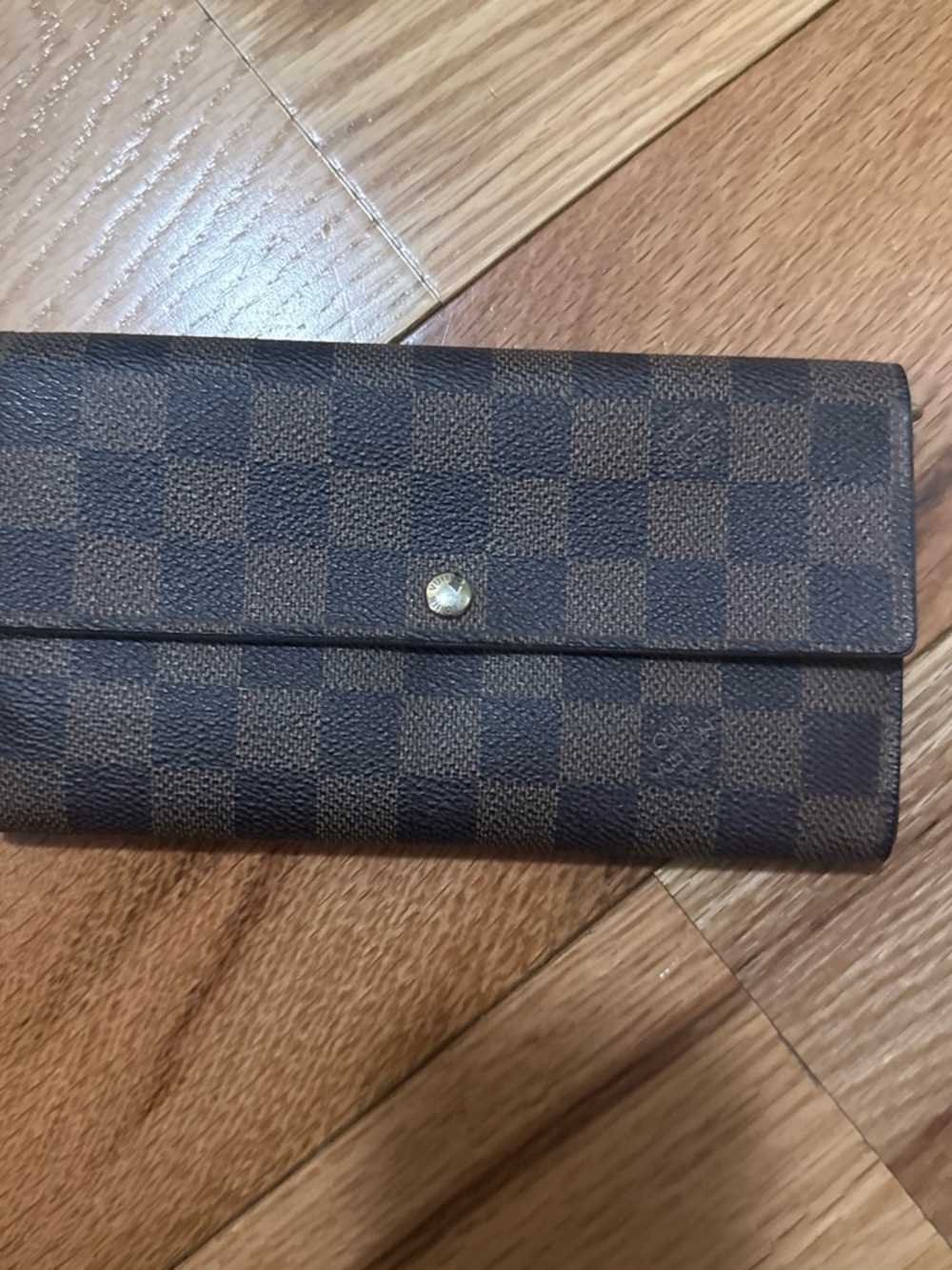 Louis Vuitton Checkered Brown Snap Wallet